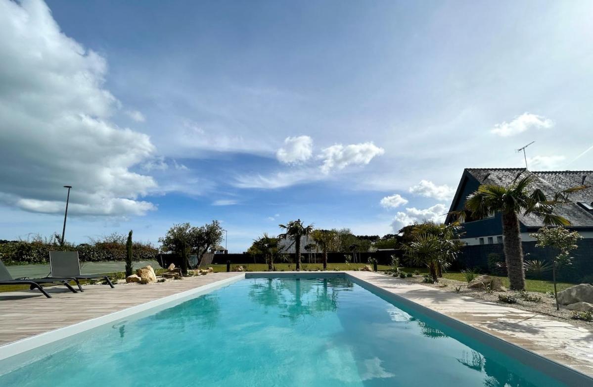 Superbe Villa Tout Confort Avec Piscine Chauffee Er Couverte Et Spa A 2 Pas De La Plage Fouesnant Exterior photo